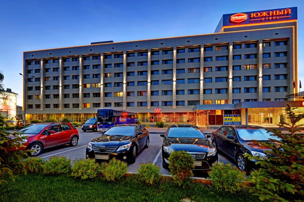 Отель "Южный" (Hotel Yuzhny Volgograd)