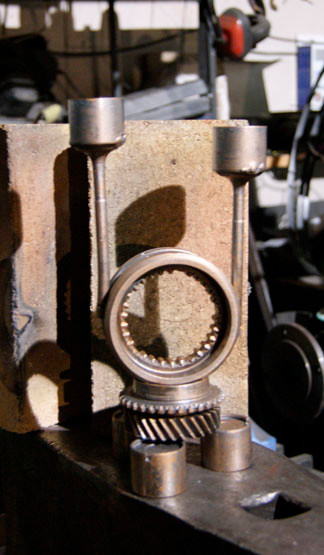 подсвечник в стиле стимпанк