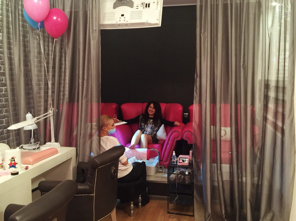 Салон красоты "Lucky Nails Club" на Чистопрудном 5