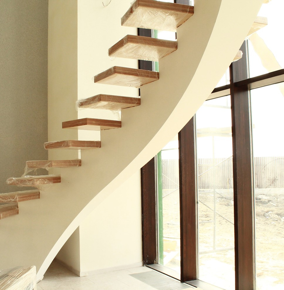 Тонкая спиральная лестница