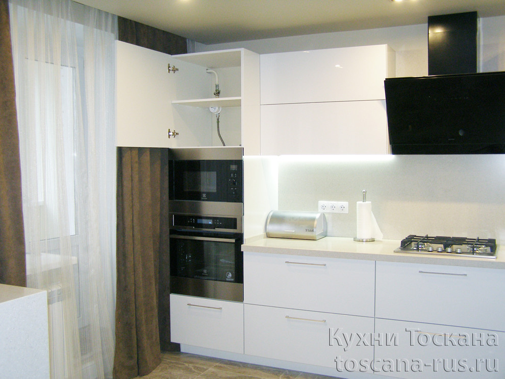 Современная кухня белая