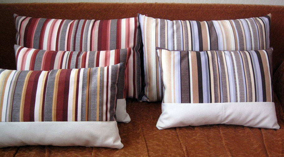 Подушек много не бывает!