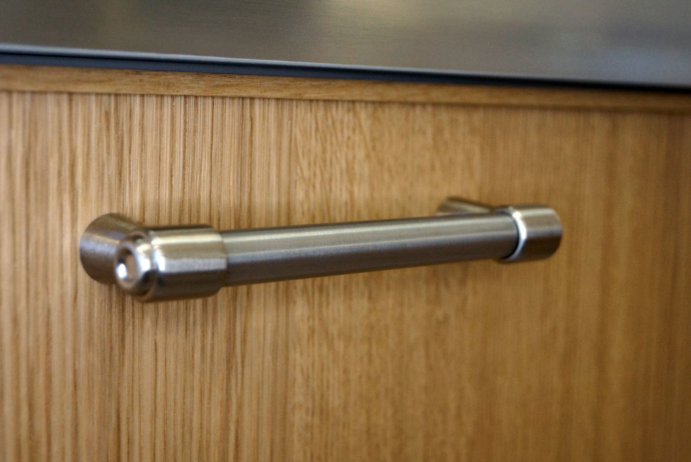 Гостевой дом с сауной "White/grey/wood"