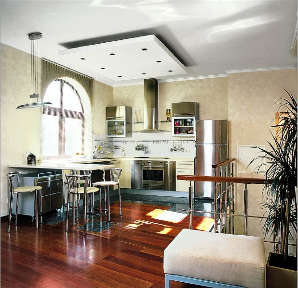 Двухэтажная квартира ,225 м2