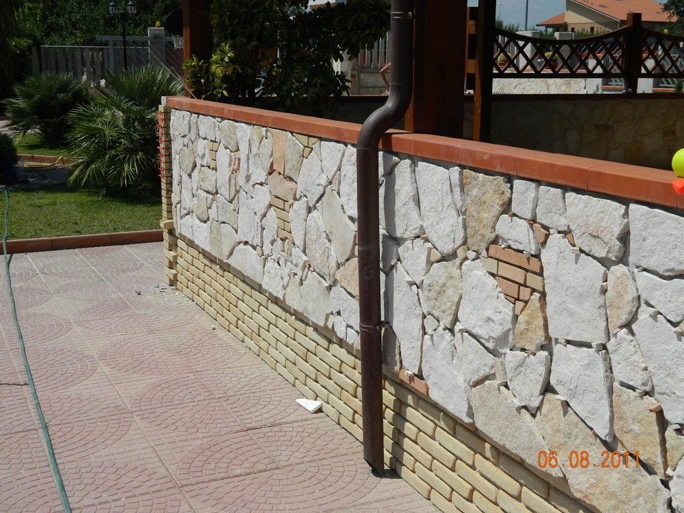 НАТУРАЛЬНЫЙ КАМЕНЬ И КИРПИЧ
