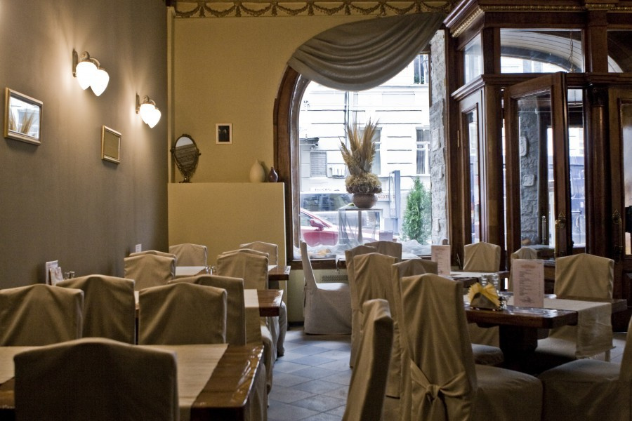 Обложка проекта: Кафе "Лица"