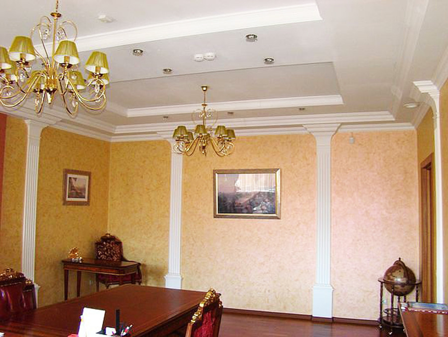 Холл, офисы, кабинеты, лестничный марш, фасады