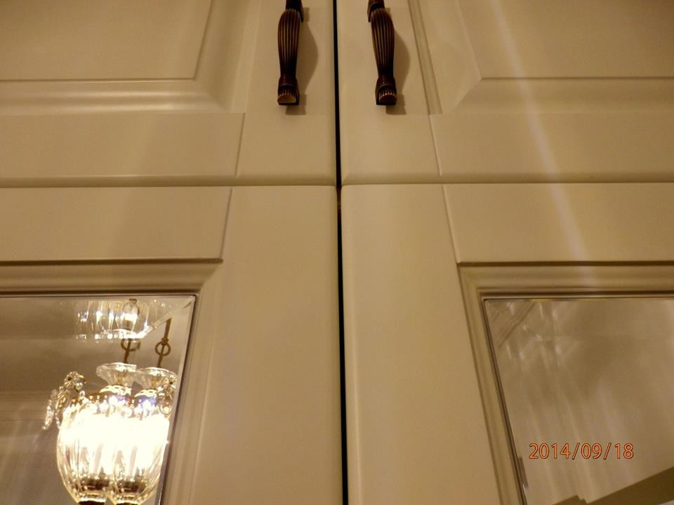 Межкомнатные двери + встроенные шкафы