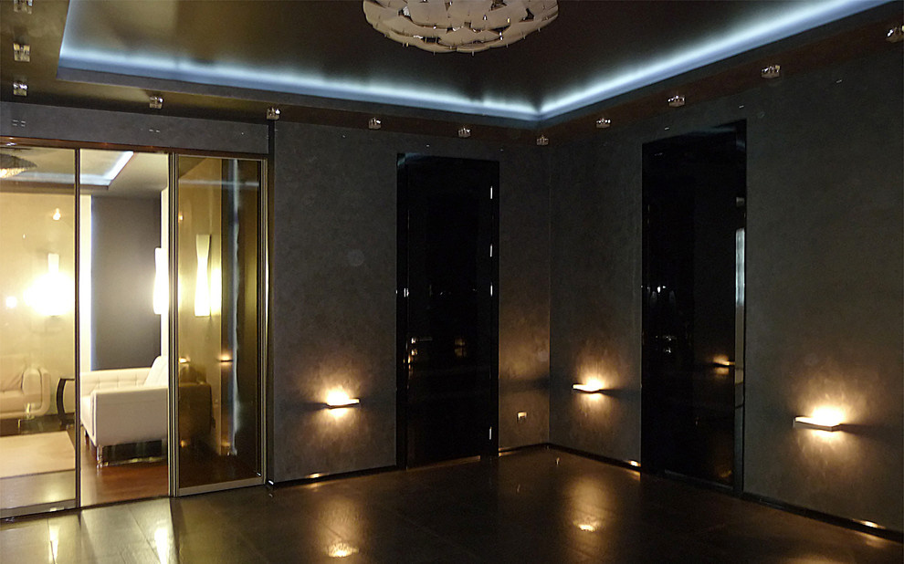 "Черное и белое"