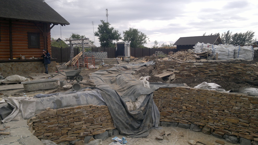 Строительство искуственных водоемов в Р: пруд, каскад, водопад, ручей.