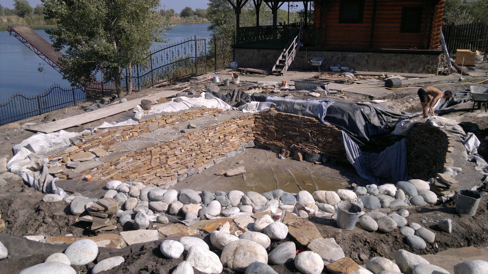 Строительство искуственных водоемов в Ростове-на-Дону