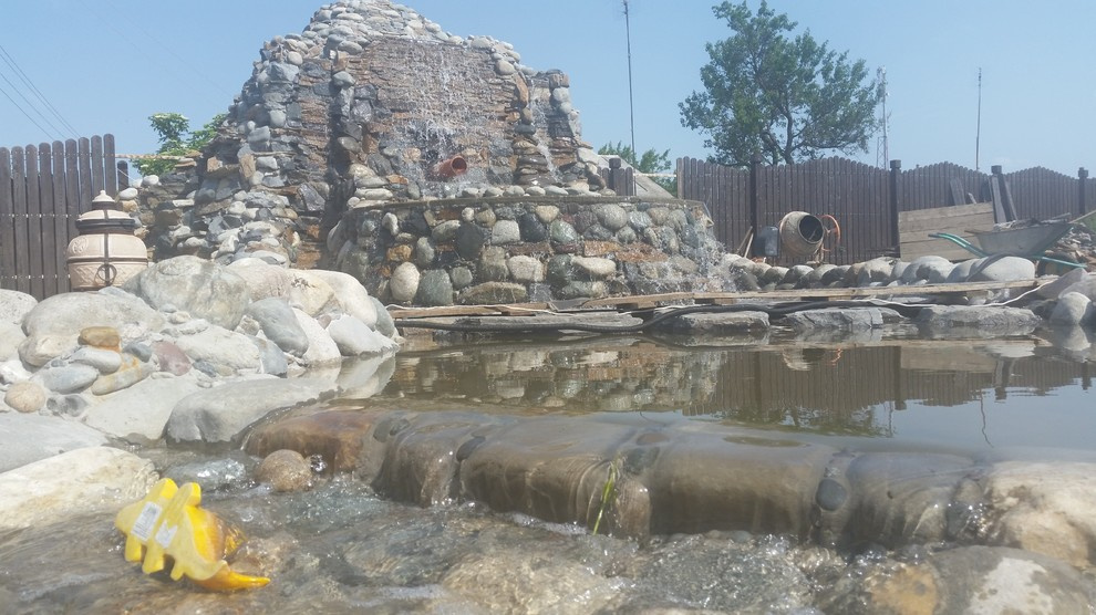 Строительство искуственных водоемов в Ростове-на-Дону