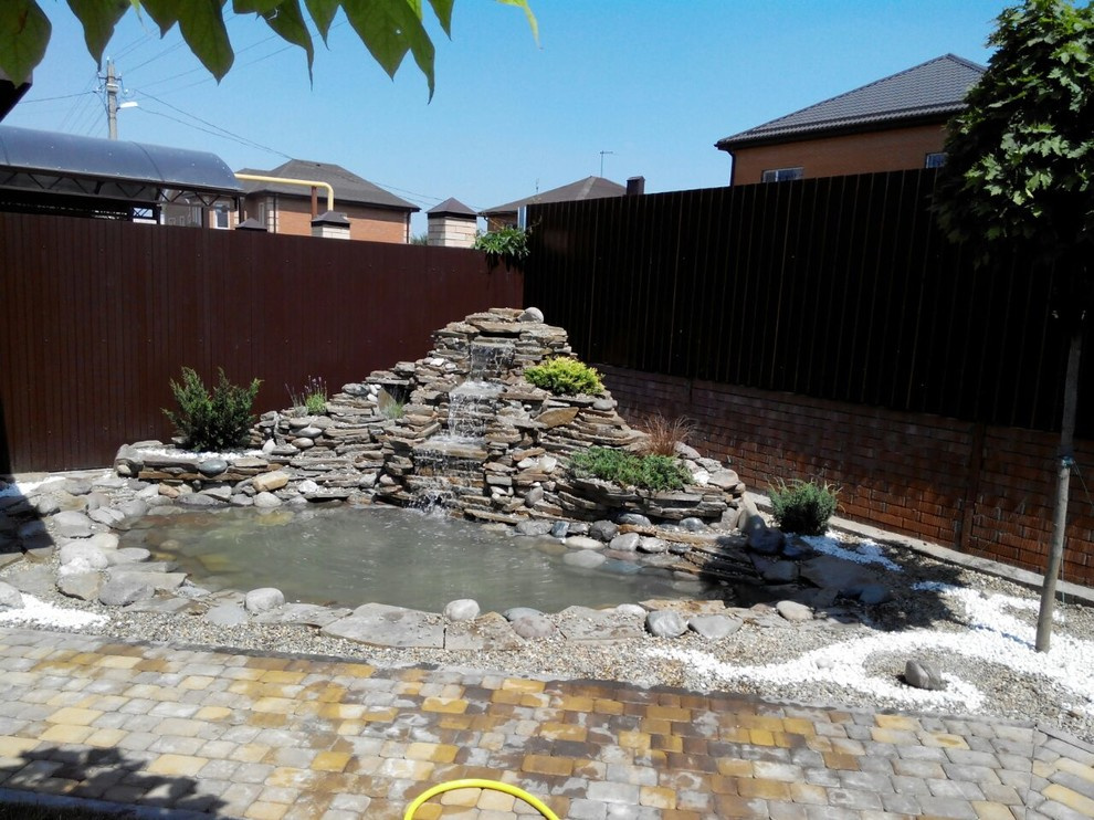 Строительство декоративного каскада, водопада в Ростове-на-Дону