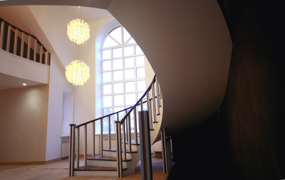 Ступени из мрамора Emperador Dark