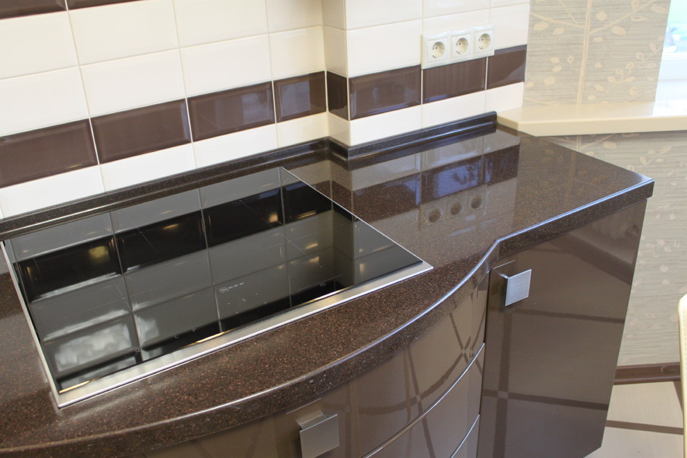 Столешница кухонная, радиусный элемент