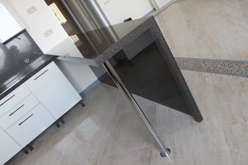 Барная стойка вся из искусственного камня