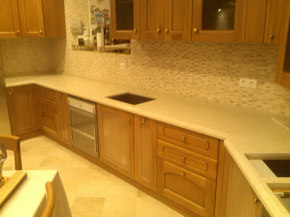 Обложка проекта: столешница из кварцевого агломерата Caesarstone