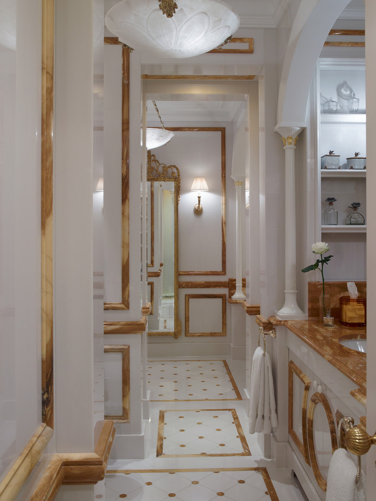отель Lanesborough в Лондоне, где вся корпусная мебель-фабрики Jonathan Charles