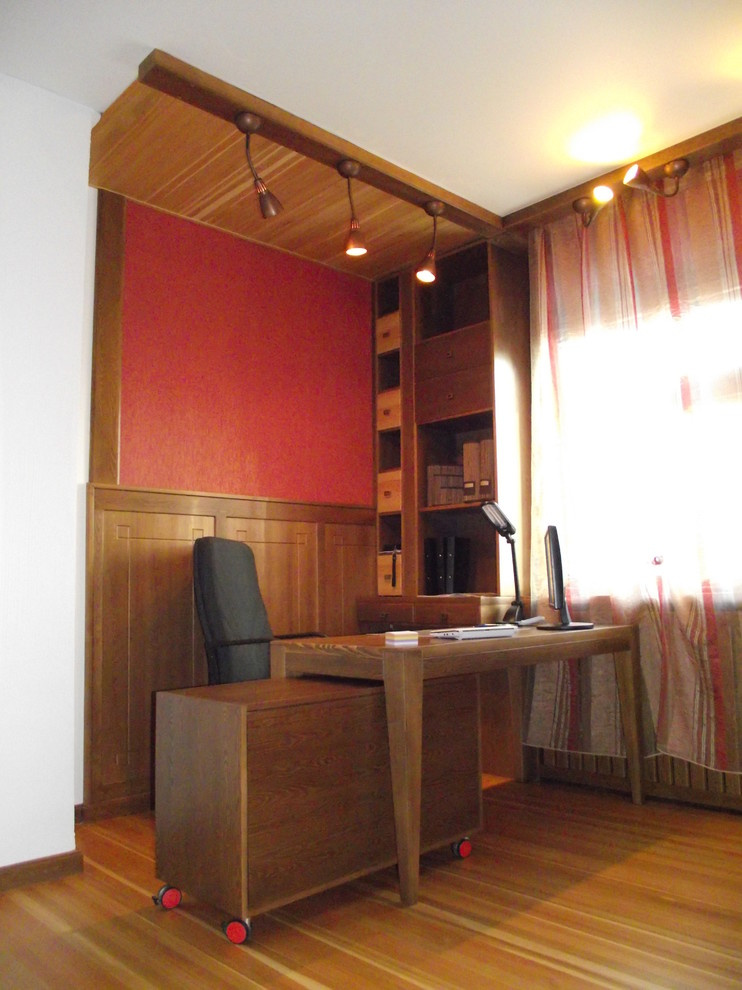 Кабинет. Массив лиственницы.