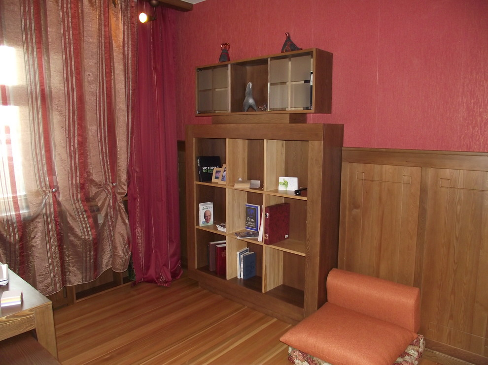 Кабинет. Массив лиственницы.