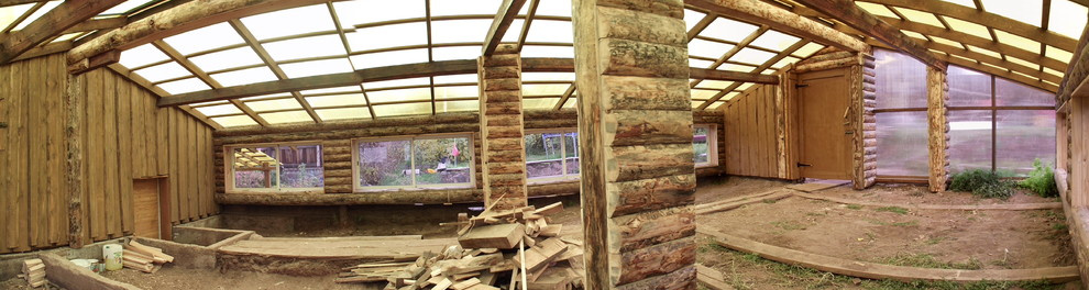 Обложка проекта: Из теплицы с помидорами в просторную беседку с имитацией бревена