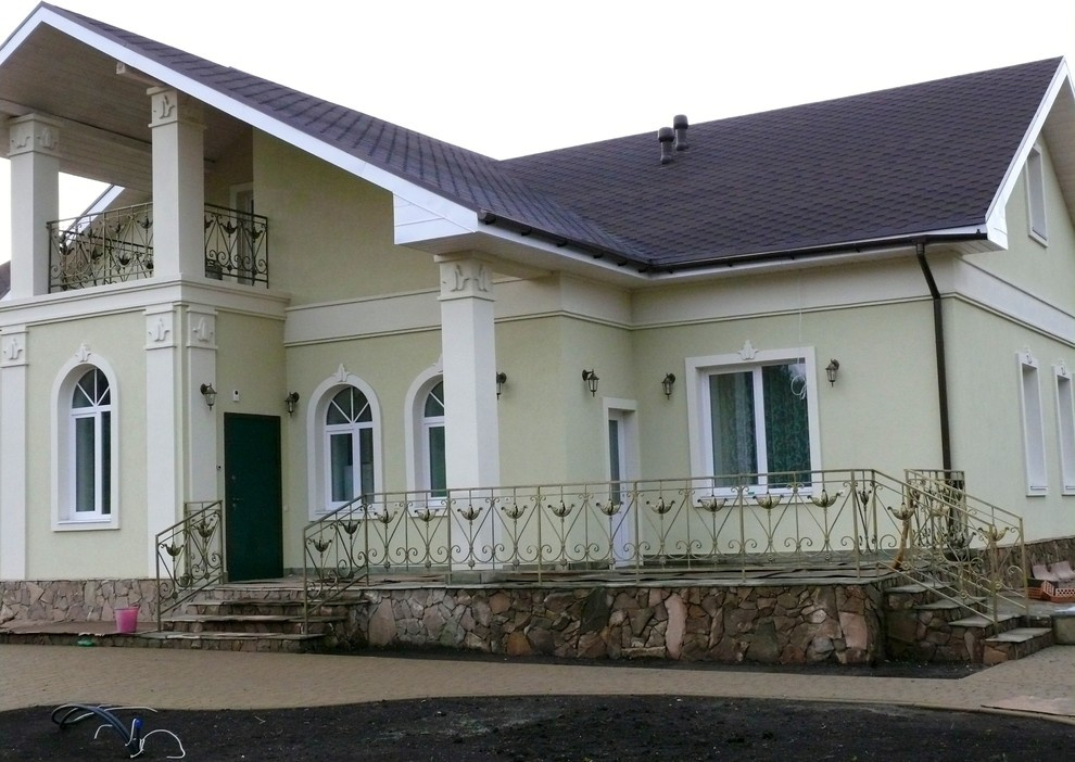 Облицовка фасадов песчаником