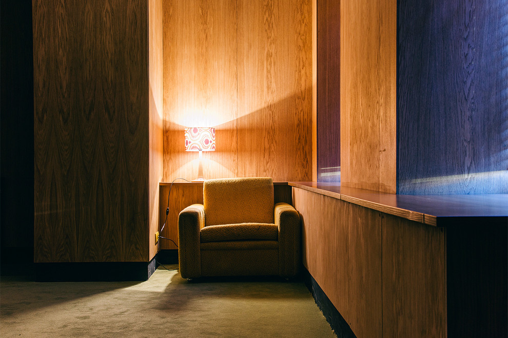 MOTEL