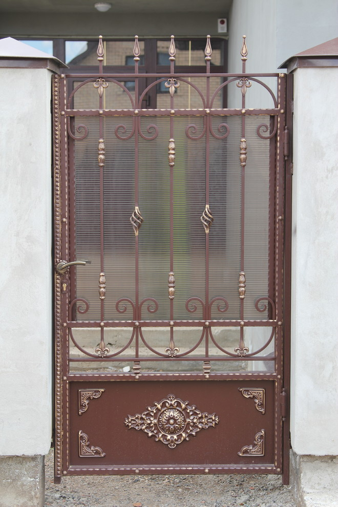 Ворота и заборы