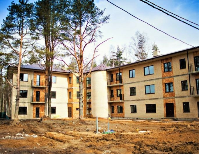 КОТТЕДЖНЫЙ ПОСЕЛОК "ЧЕРНИЧНАЯ ПОЛЯНА"