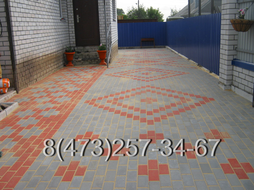 Укладка тротуарной плитки фото