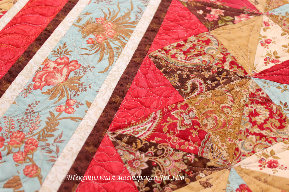 Лоскутное одеяло "Красная горка"