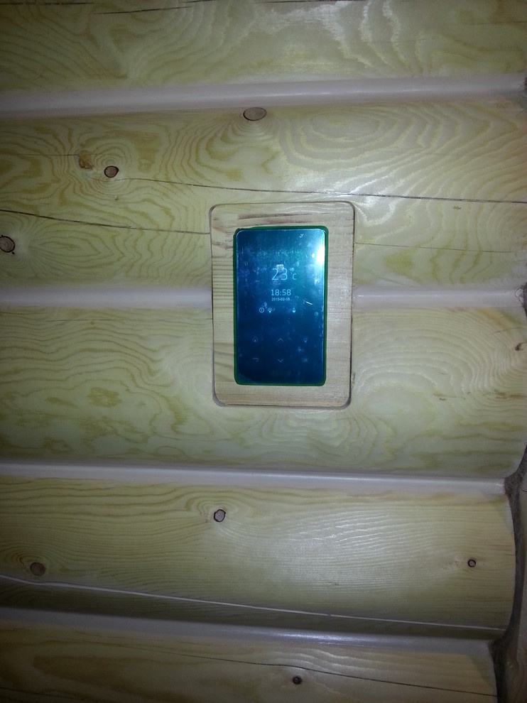 Электромонтажные работы в домах из оцилиндрованного бревна.