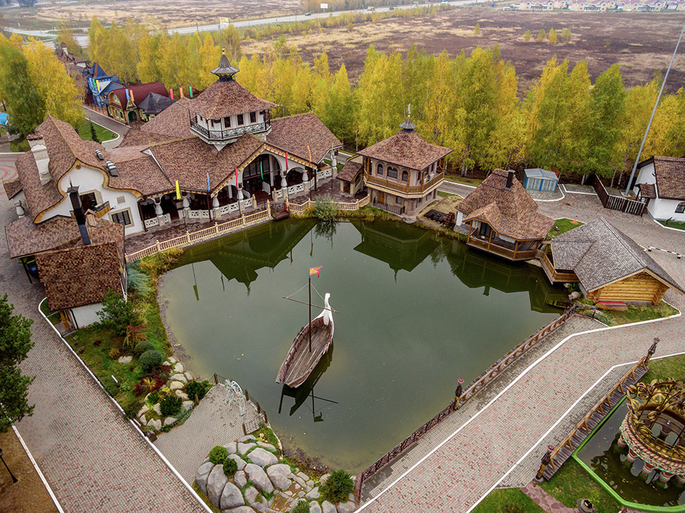 Обложка проекта: Аэросъёмка развлекательно-гостиничного комплекса