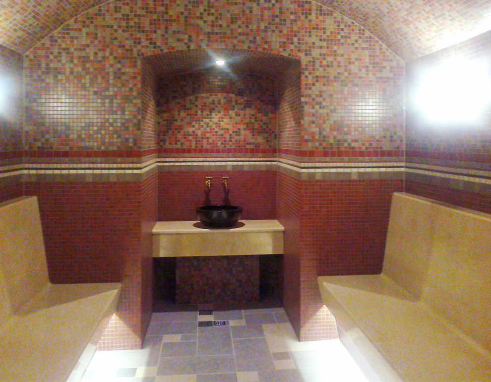 Загородный частный бассейн в поселке Медное озеро