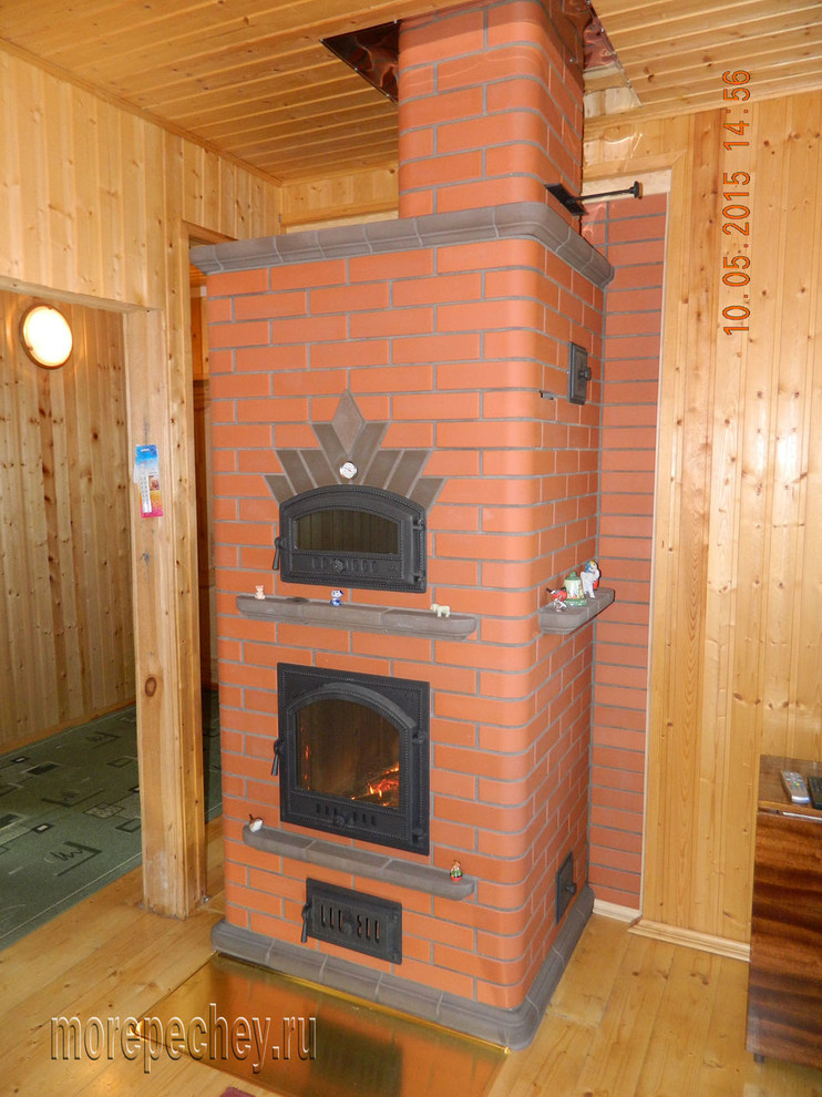 Печь-камин из кирпича