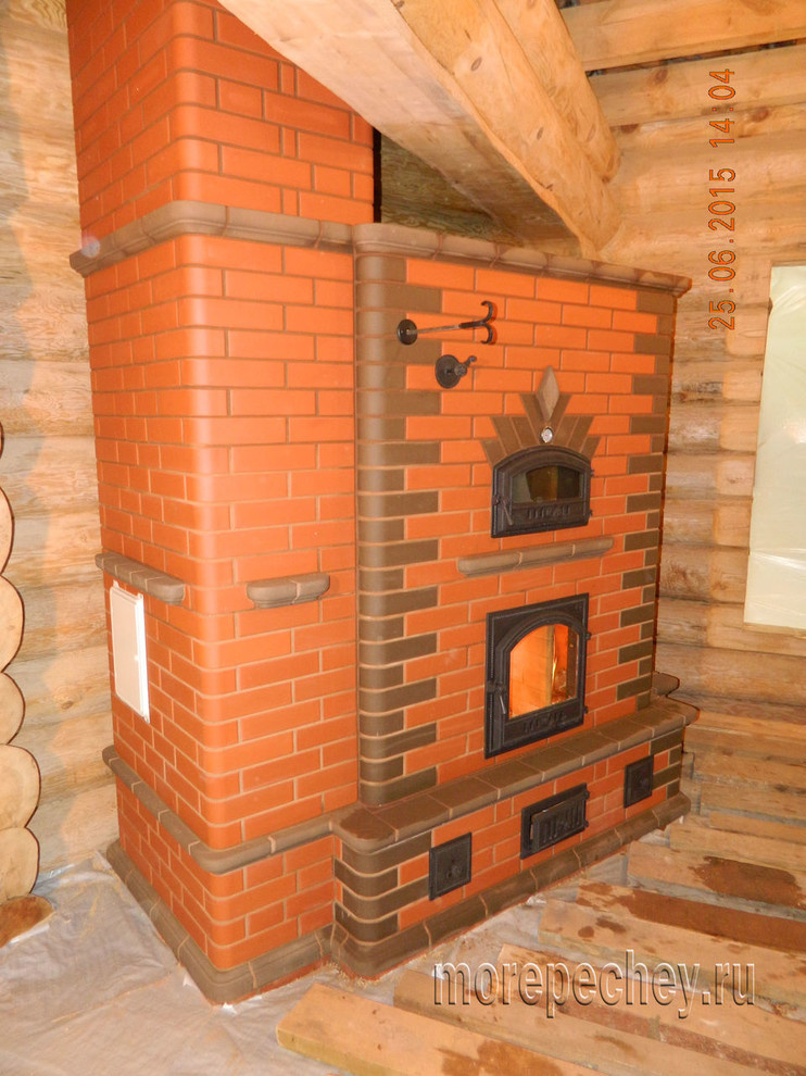Печь-камин из кирпича