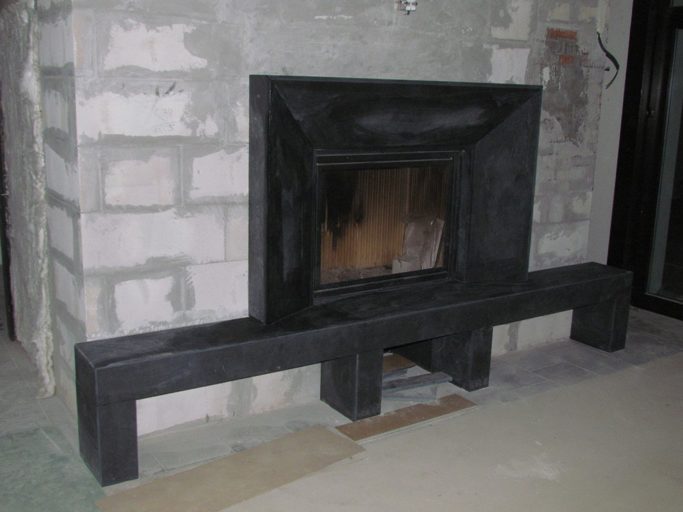 Мангальный комплекс с камином, на веранде "ПАЛИЦЫ"