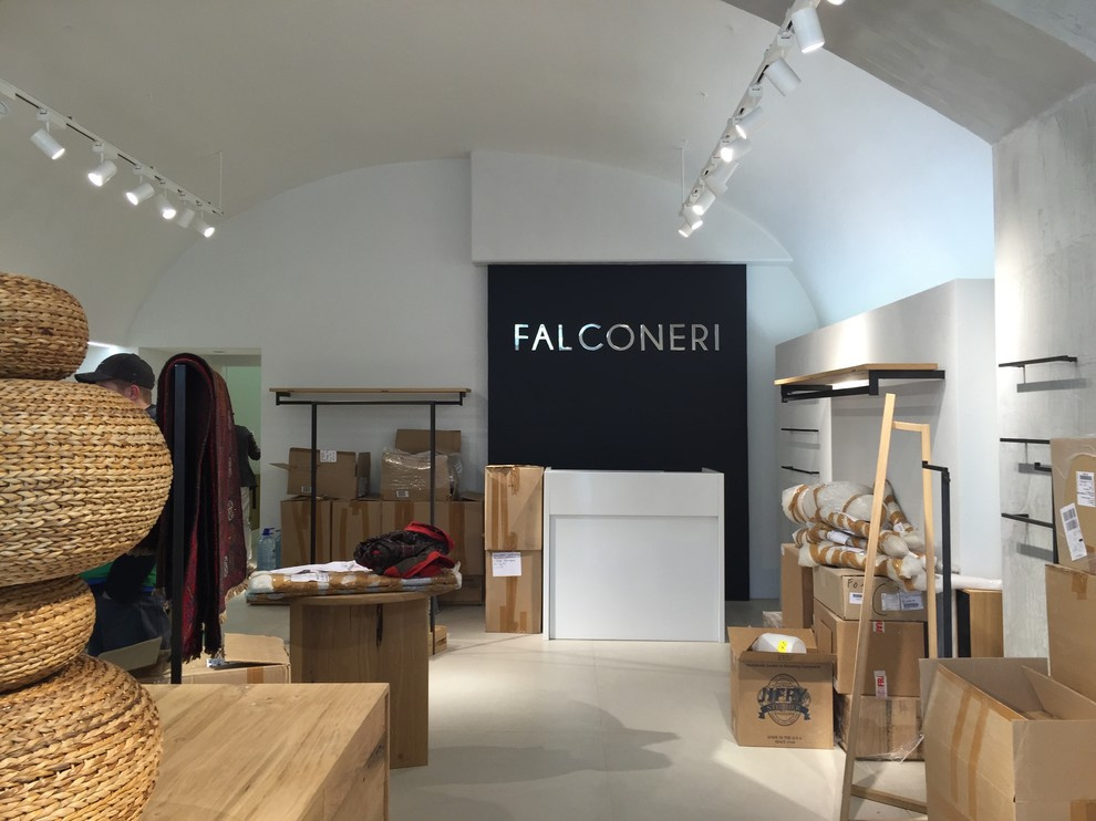 Строительство магазина Falconeri