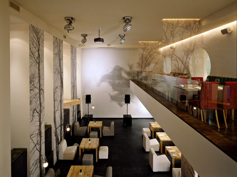 Cafe April