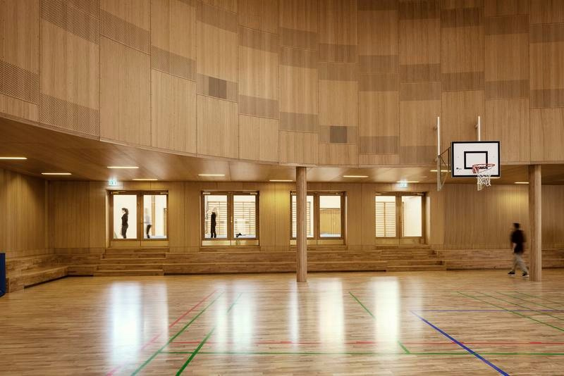 Обложка проекта: Новый спортивный пол Junckers в Гимназии, Копенгаген