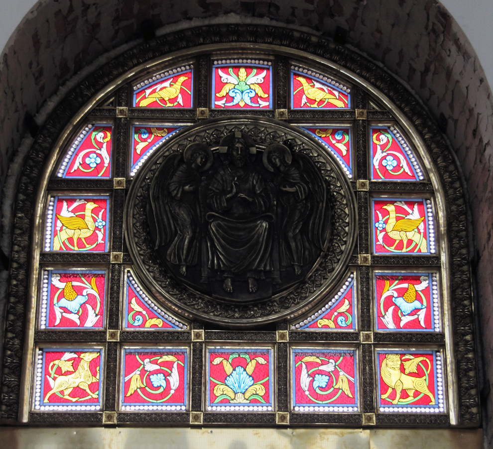 Витражи в Кафедральный Собор