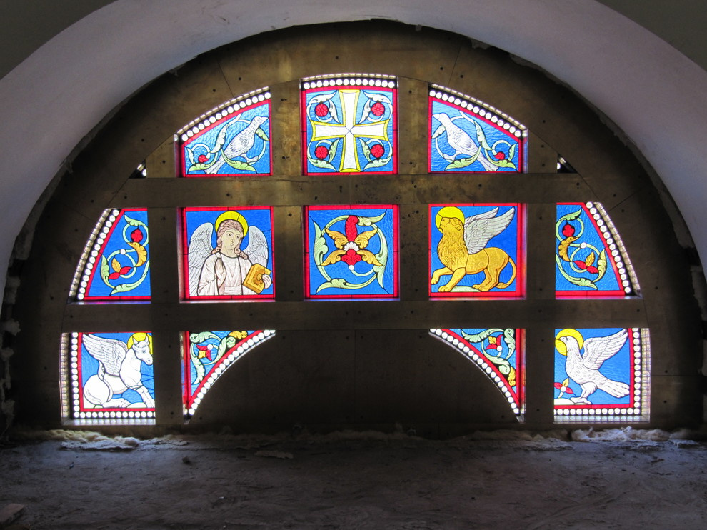 Витражи в Кафедральный Собор