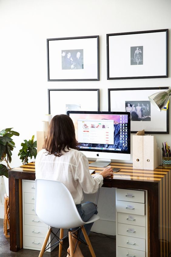 Фотография в интерьере / Черно-белые фотографии и скандинавский стиль