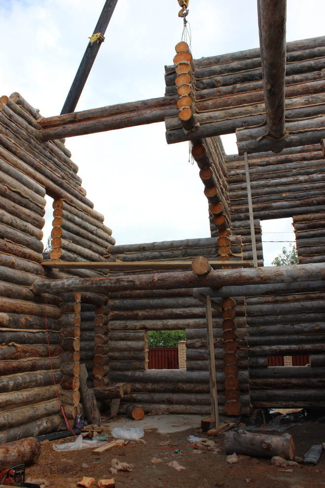 Дом с тотемом медведя