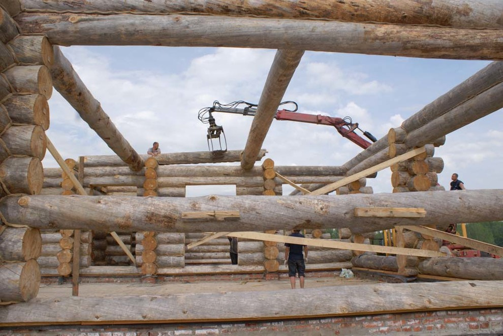 Самая большая баня из Сухостойной сосны Кело.