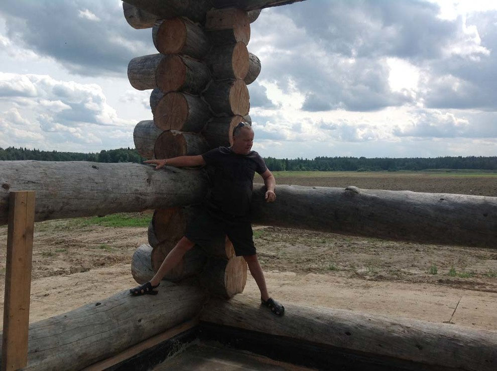 Самая большая баня из Сухостойной сосны Кело.