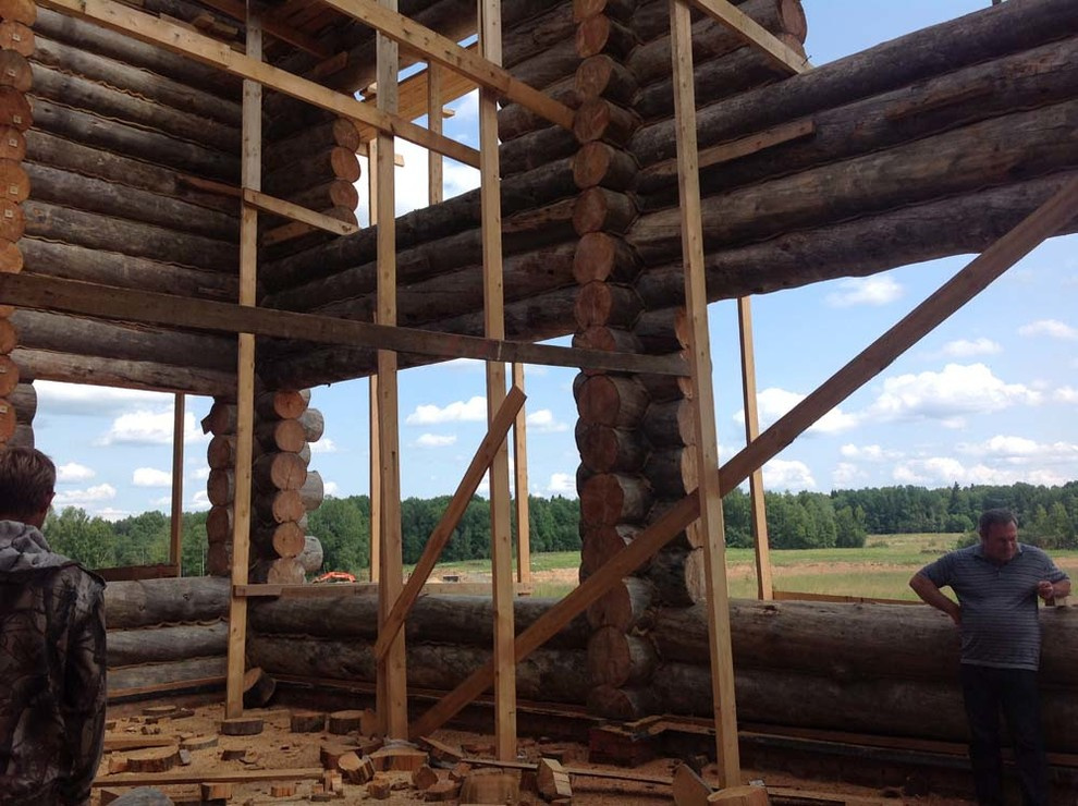 Самая большая баня из Сухостойной сосны Кело.