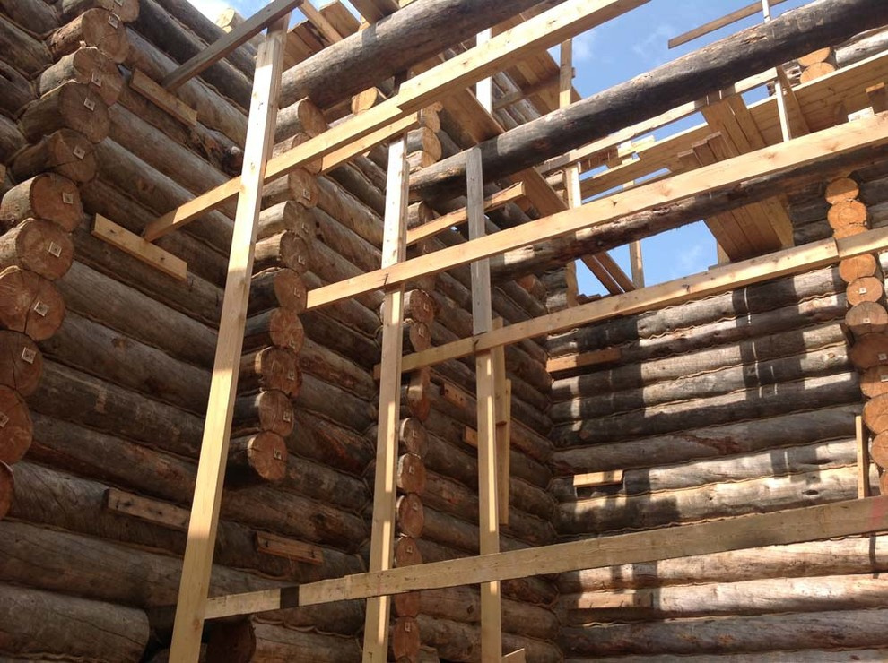 Самая большая баня из Сухостойной сосны Кело.