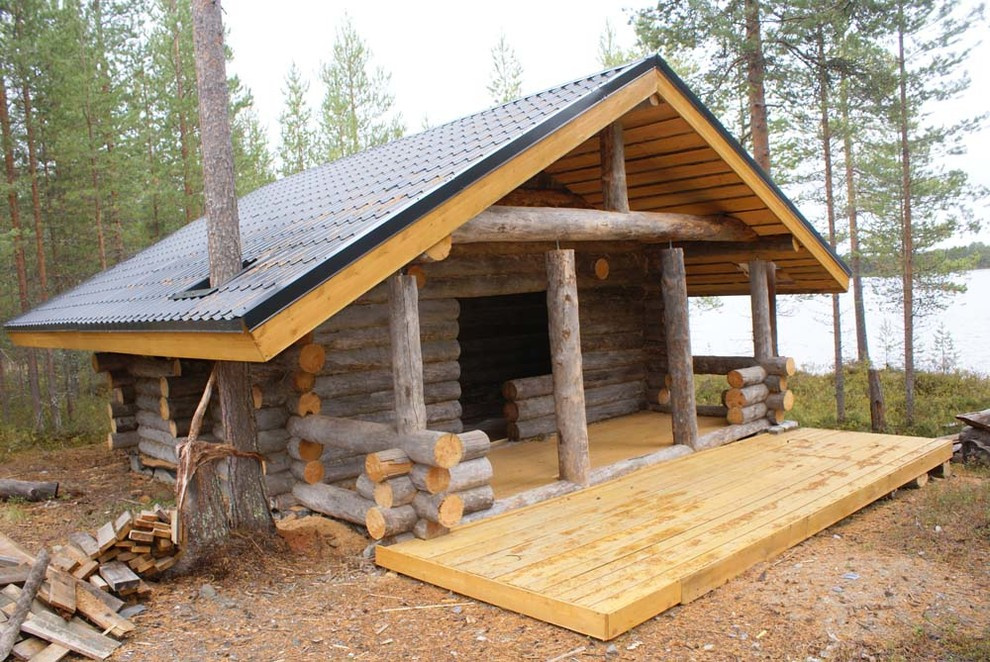 Карелия, лесной хутор на озере