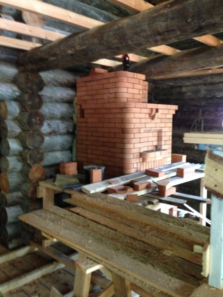 Карелия, лесной хутор на озере